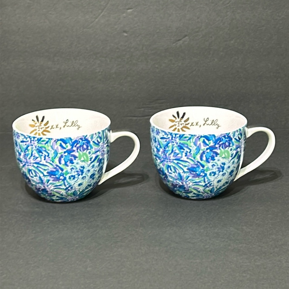 2 Lilly Pulitzer Coffee Mug “Lion Around” Blue Green Floral Gold Trim 12 oz Cups